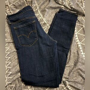 311 Shaping Skinny Distressed Levi’s